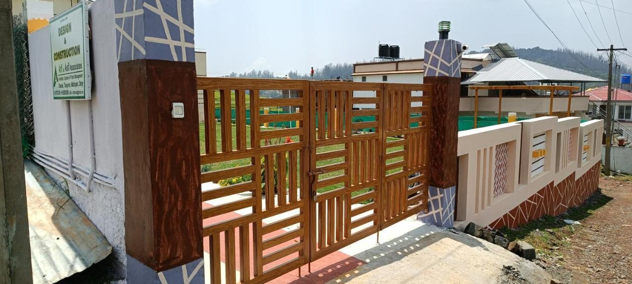 乌提Rose Garden Enclave For Families & Executives住宿加早餐旅馆 外观 照片